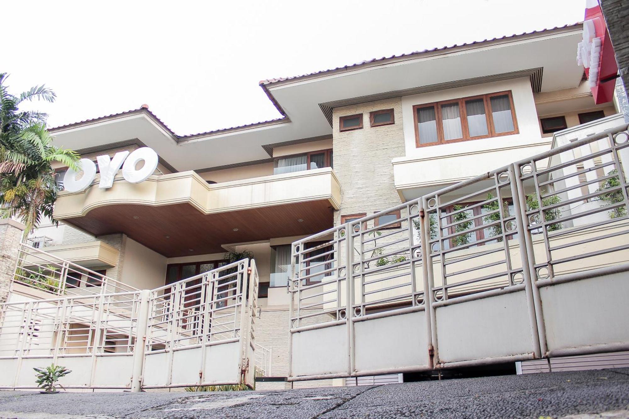 Super Oyo 123 Puri Lotus Hotel Jakarta Ngoại thất bức ảnh