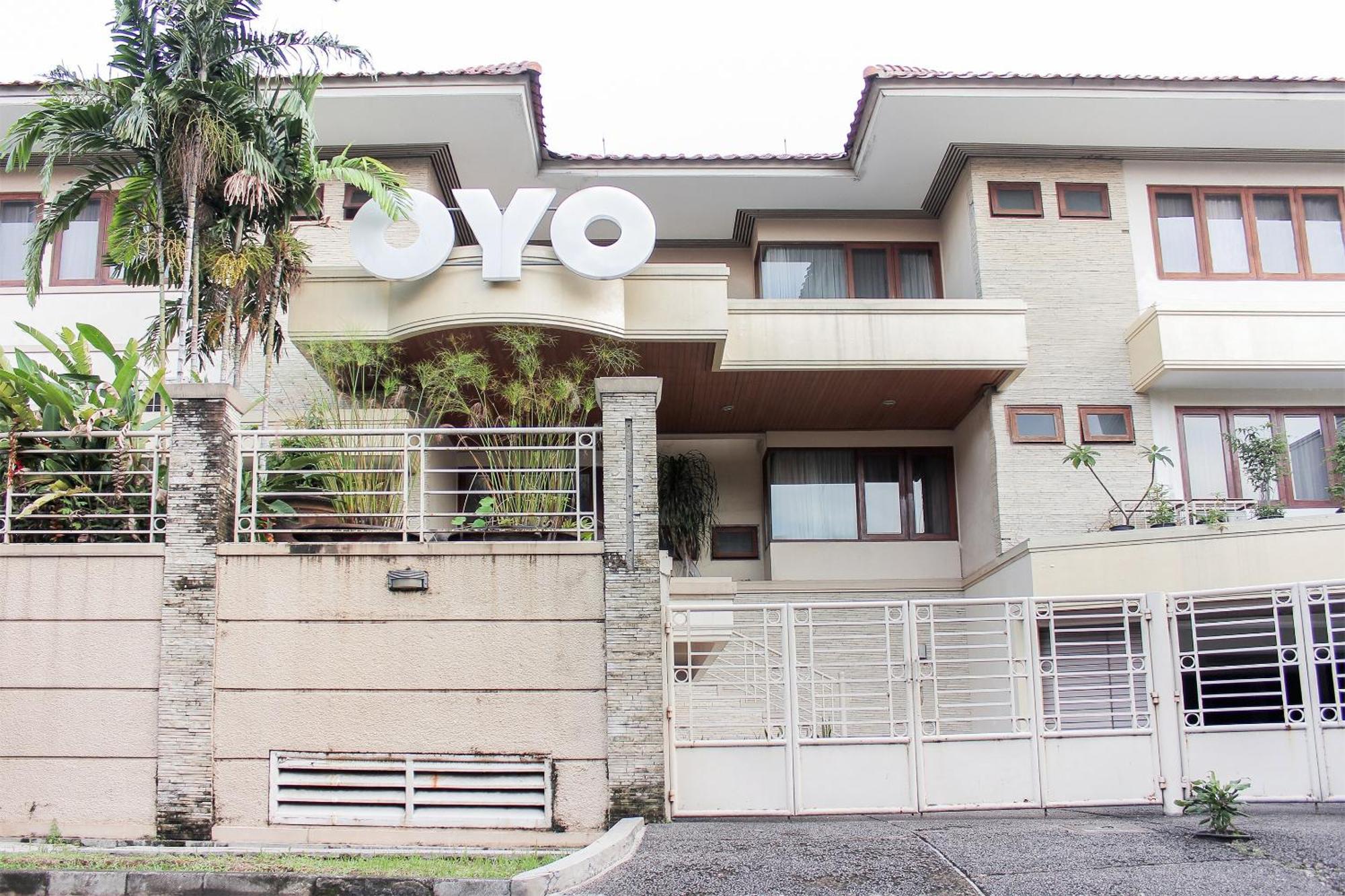 Super Oyo 123 Puri Lotus Hotel Jakarta Ngoại thất bức ảnh